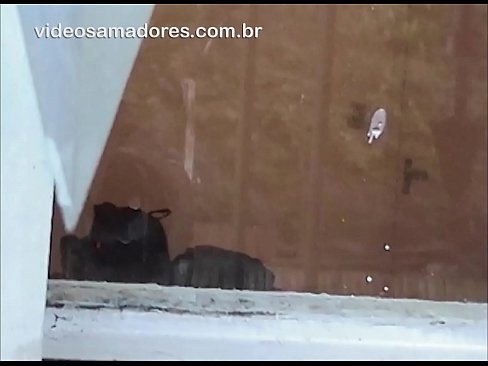 ❤️ Gizon hunkigarria bere neska-laguna beste mutil batekin ikusten, putz-bideo bat grabatzen bikotea molestatu gabe ️❌ Super sexua pornoan eu.hentai-ita.ru ❌